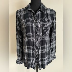 Rails Women’s Sz Small Hunter Plaid Button Up Shirt Long Sleeve Black White